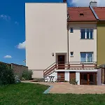 بيت ضيافة Karolinka Kroměříž