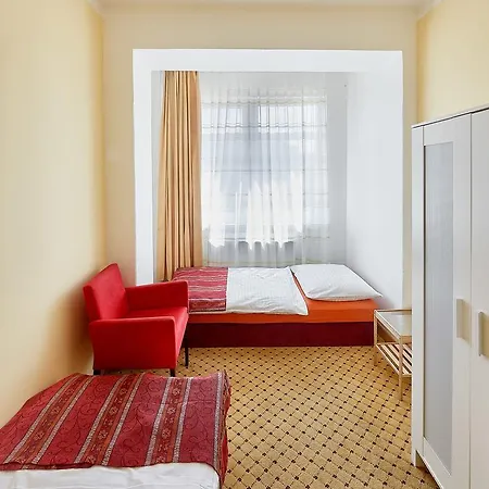 Penzion Karolinka Guest house Kromeriz